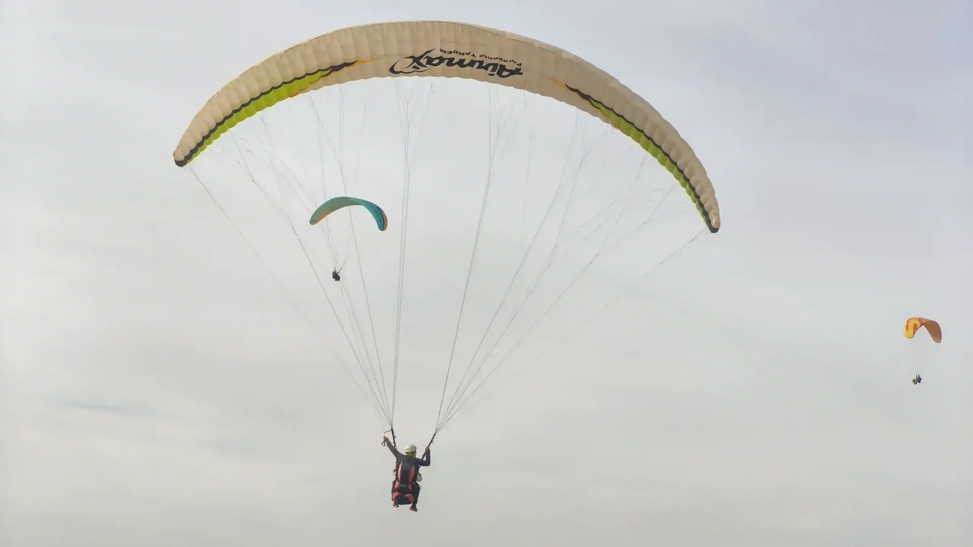 paragliding